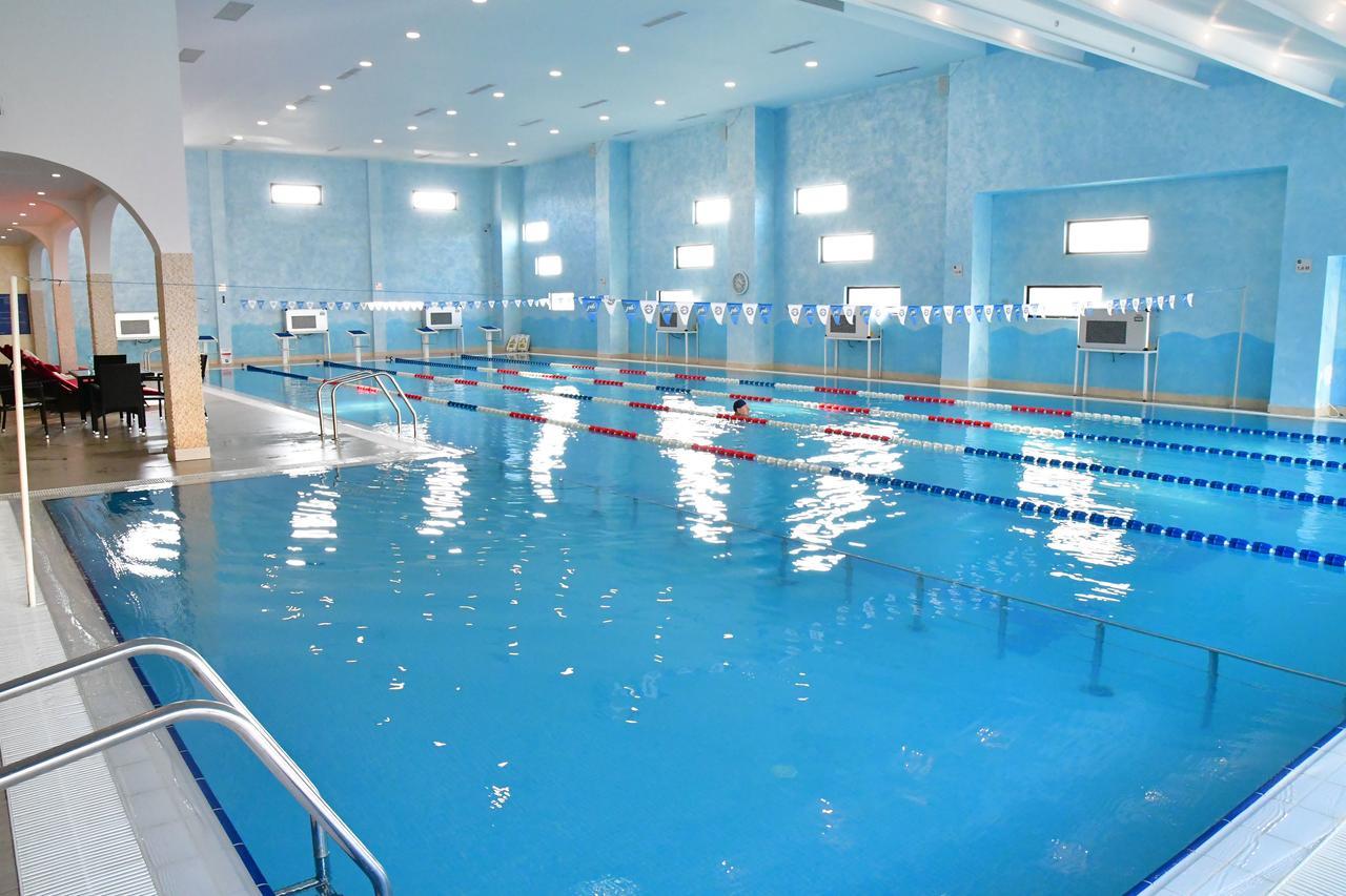 Pik Elegance Hotel Ploiesti Ngoại thất bức ảnh