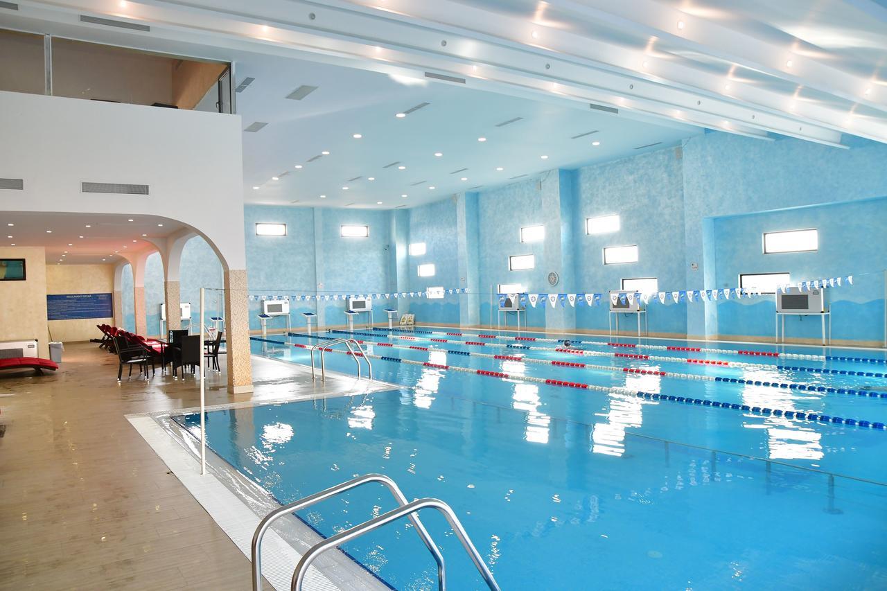 Pik Elegance Hotel Ploiesti Ngoại thất bức ảnh